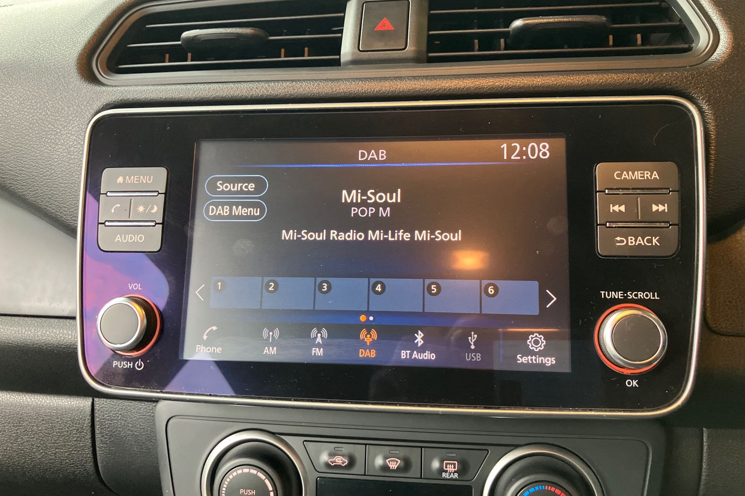 Used Nissan Leaf 2022 for sale - 76261571: Photo 17