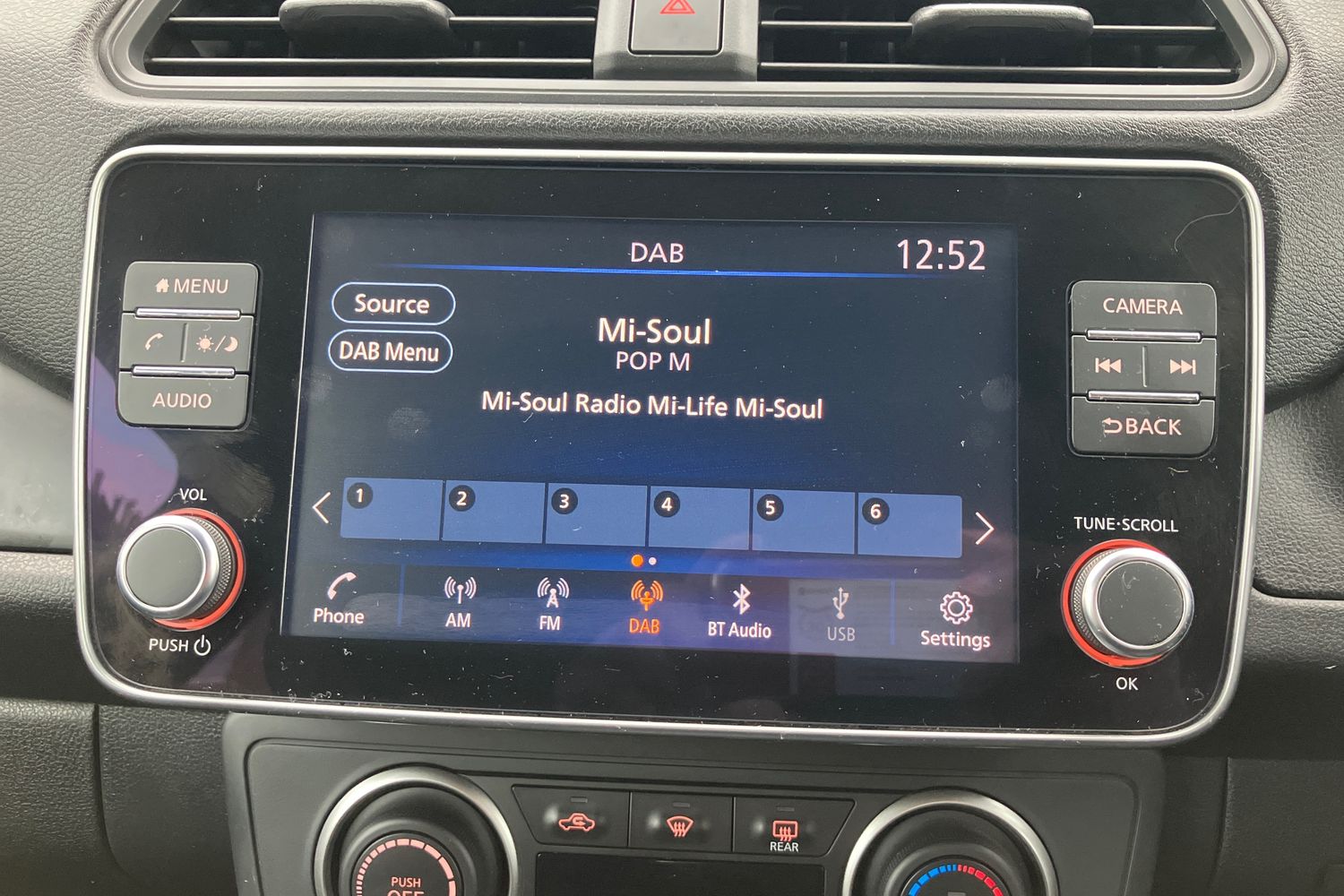 Used Nissan Leaf 2022 for sale - 76261571: Photo 18