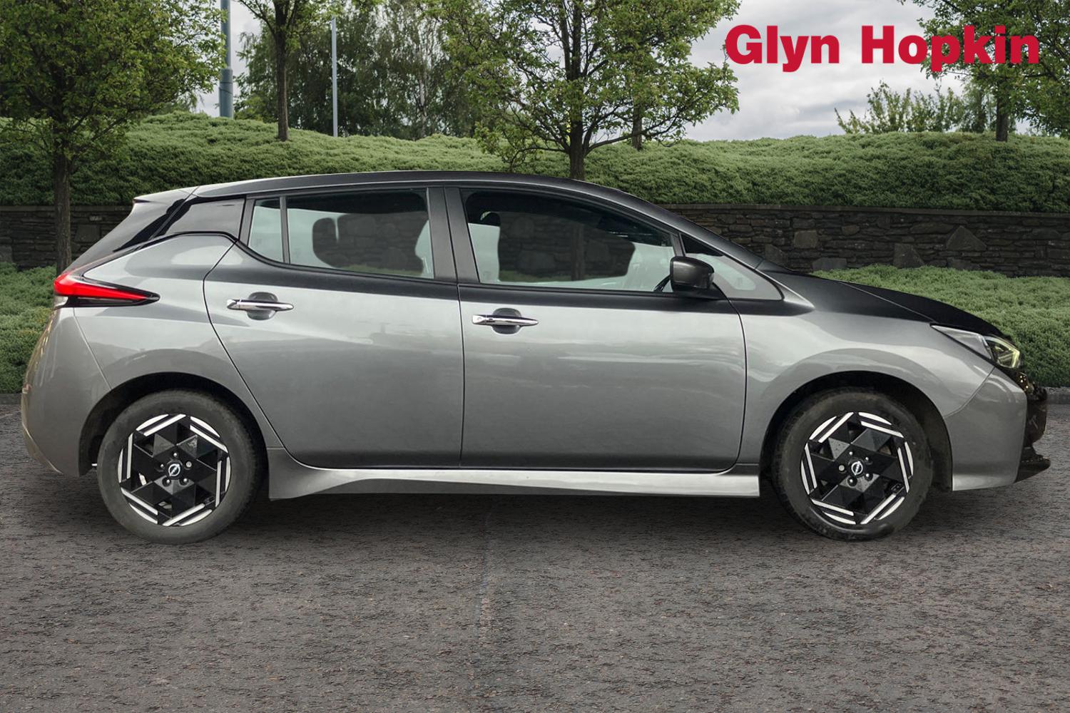 Used Nissan Leaf 2022 for sale - 76261571: Photo 2