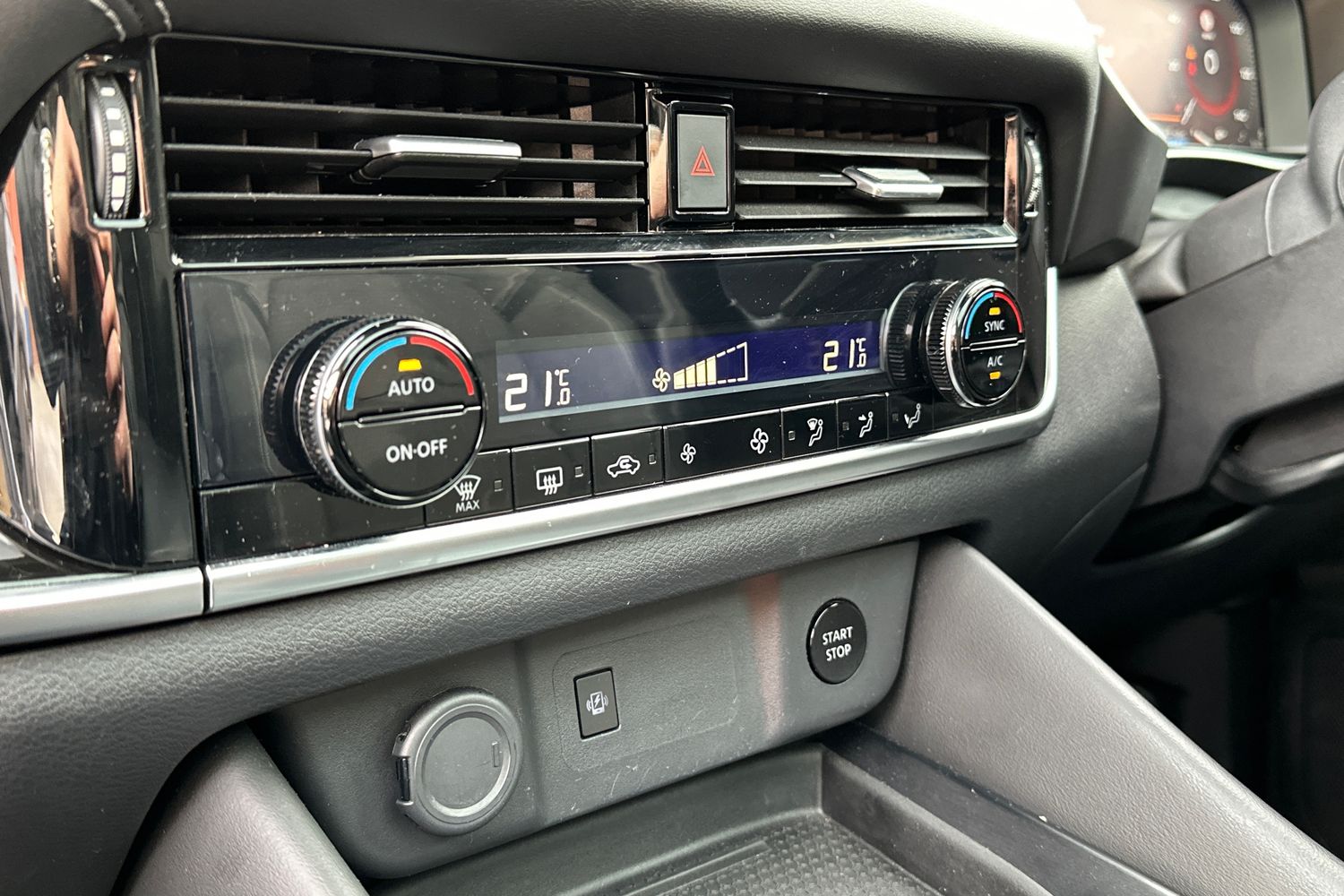 Used Nissan Qashqai 2022 for sale - 77653071: Photo 28