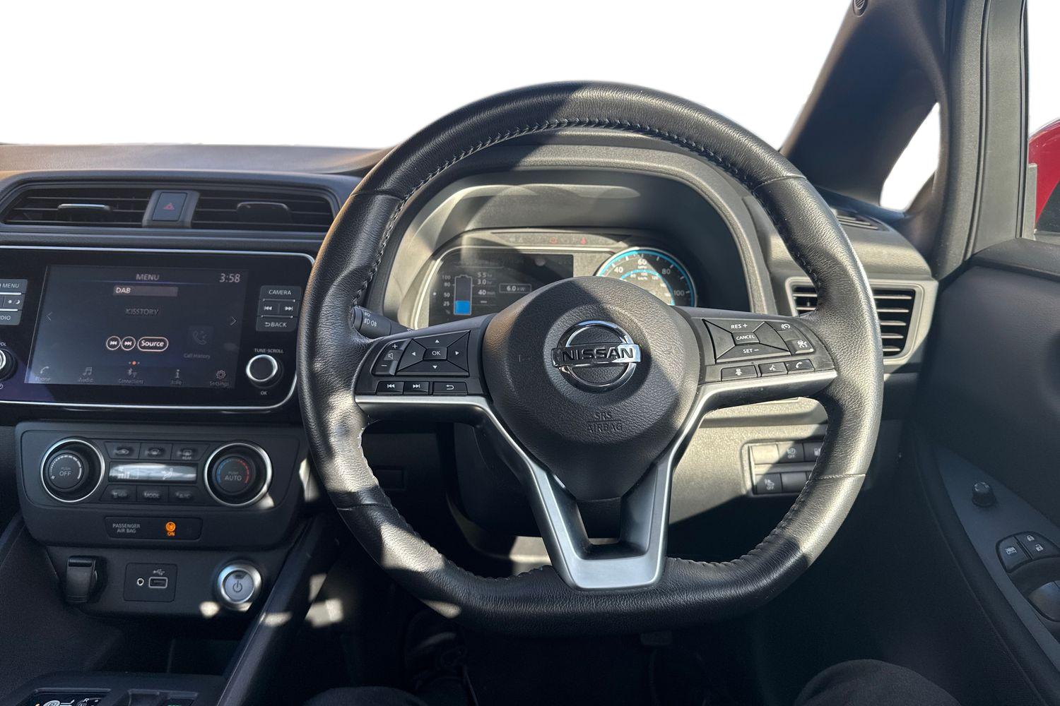 Used Nissan Leaf 2021 for sale - 76130436: Photo 11