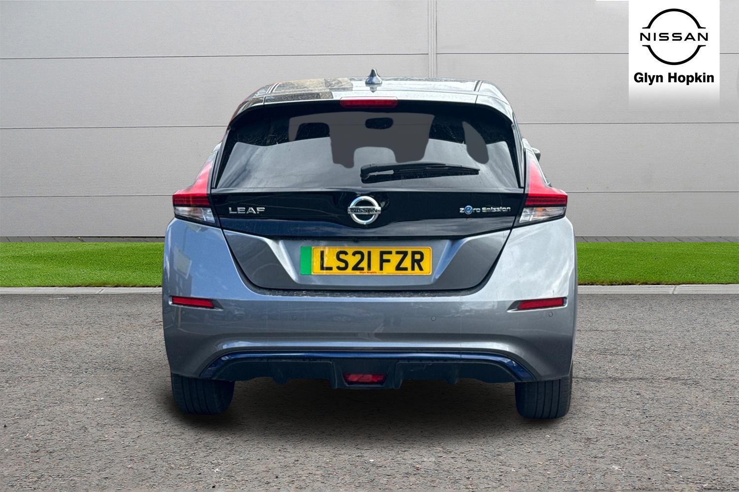 Used Nissan Leaf 2021 for sale - 76130550: Photo 4