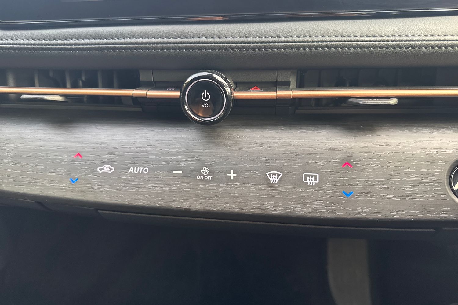 Used Nissan ARIYA 2023 for sale - 77428194: Photo 15