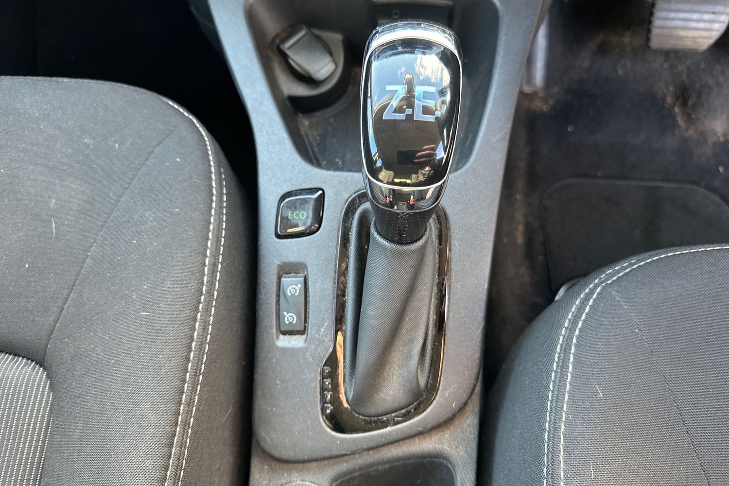 Used Renault Zoe 2019 for sale - 76130582: Photo 39