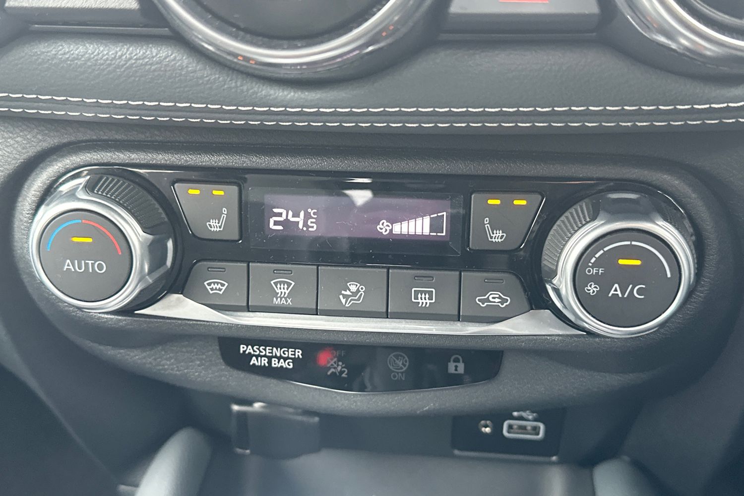 Used Nissan Juke 2020 for sale - 77706299: Photo 40