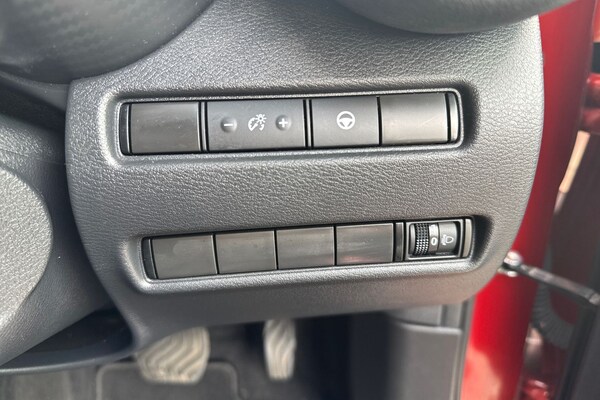 Used Nissan Juke 2022 for sale - 75057380: Photo 31