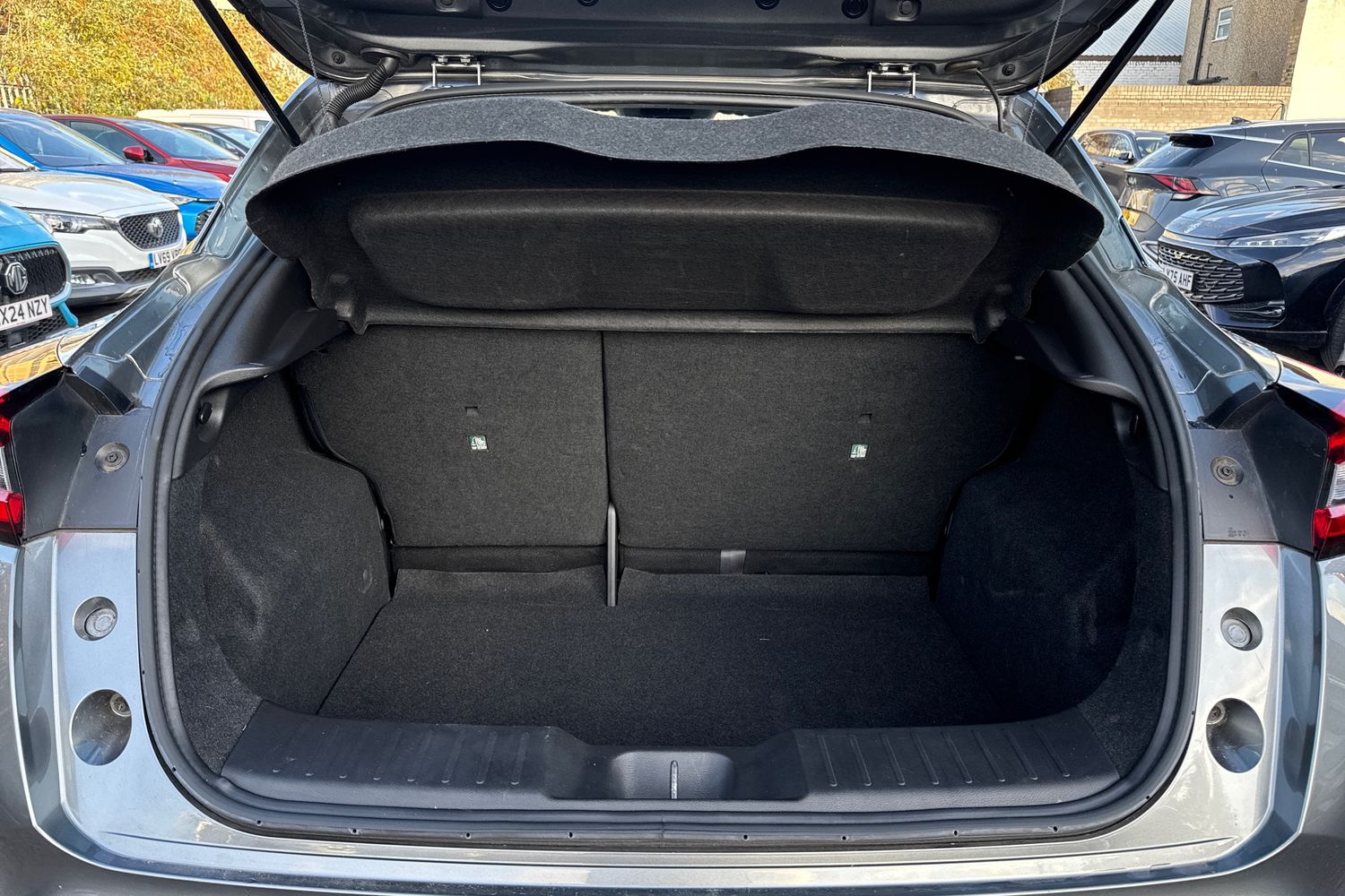 Used Nissan Juke 2023 for sale - 77137628: Photo 24