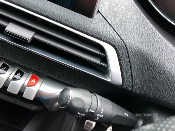 Used Peugeot 3008 2018 for sale - 76474176: Photo 52