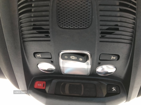 Used Peugeot 3008 2018 for sale - 76474176: Photo 60