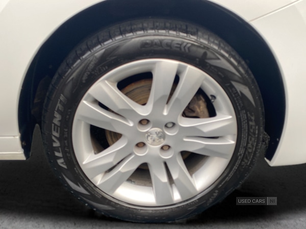 Used Peugeot 5008 2016 for sale - 77484767: Photo 27