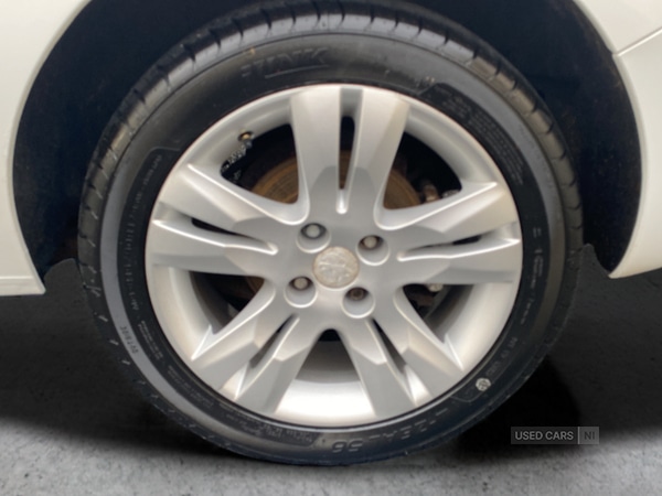 Used Peugeot 5008 2016 for sale - 77484767: Photo 30