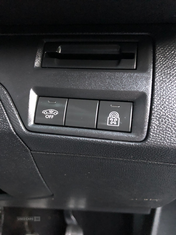 Used Peugeot 3008 2018 for sale - 76634385: Photo 40