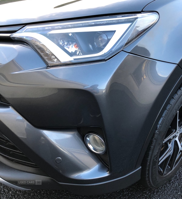 Used Toyota RAV4 2017 for sale - 76866670: Photo 26