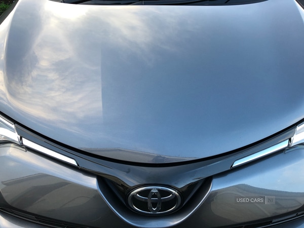 Used Toyota RAV4 2017 for sale - 76866670: Photo 28