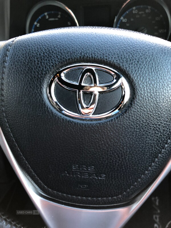 Used Toyota RAV4 2017 for sale - 76866670: Photo 42