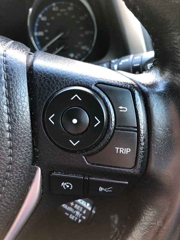 Used Toyota RAV4 2017 for sale - 76866670: Photo 43