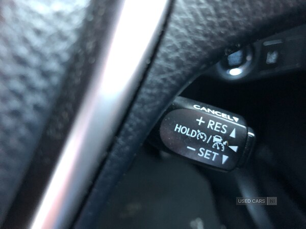 Used Toyota RAV4 2017 for sale - 76866670: Photo 46