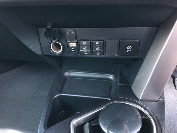 Used Toyota RAV4 2017 for sale - 76866670: Photo 47