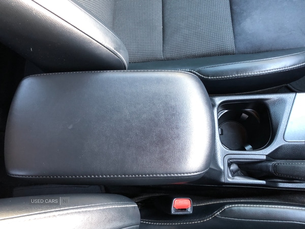 Used Toyota RAV4 2017 for sale - 76866670: Photo 50