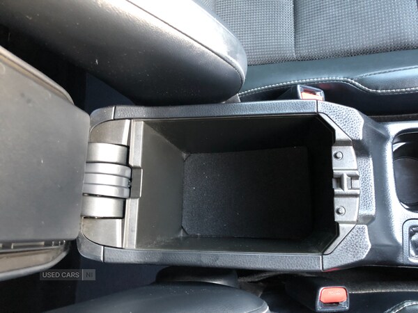 Used Toyota RAV4 2017 for sale - 76866670: Photo 52