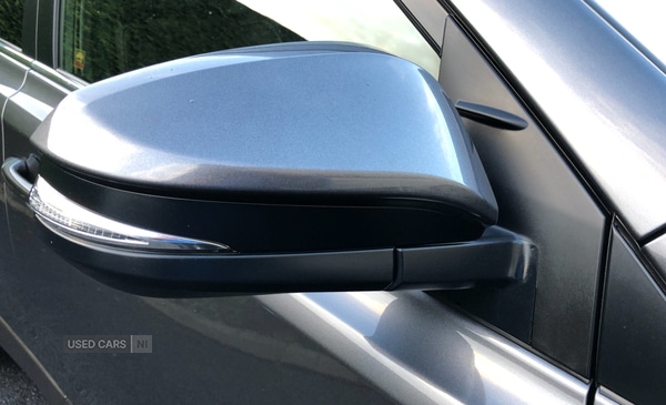 Used Toyota RAV4 2017 for sale - 76866670: Photo 6