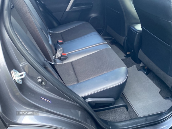 Used Toyota RAV4 2017 for sale - 76866670: Photo 68