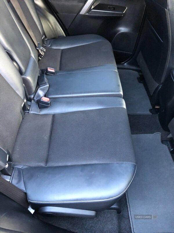 Used Toyota RAV4 2017 for sale - 76866670: Photo 69