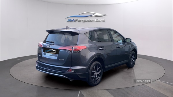 Used Toyota RAV4 2017 for sale - 76866670: Photo 8