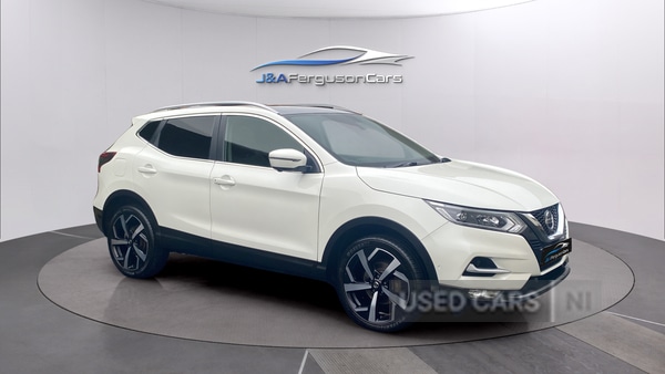 Used Nissan Qashqai 2018 for sale - 77784905: Photo 2