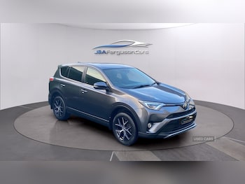 Used Toyota RAV4 2017 for sale - 79117130: Photo