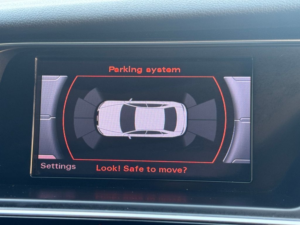 Used Audi A4 2013 for sale - 76914780: Photo 25