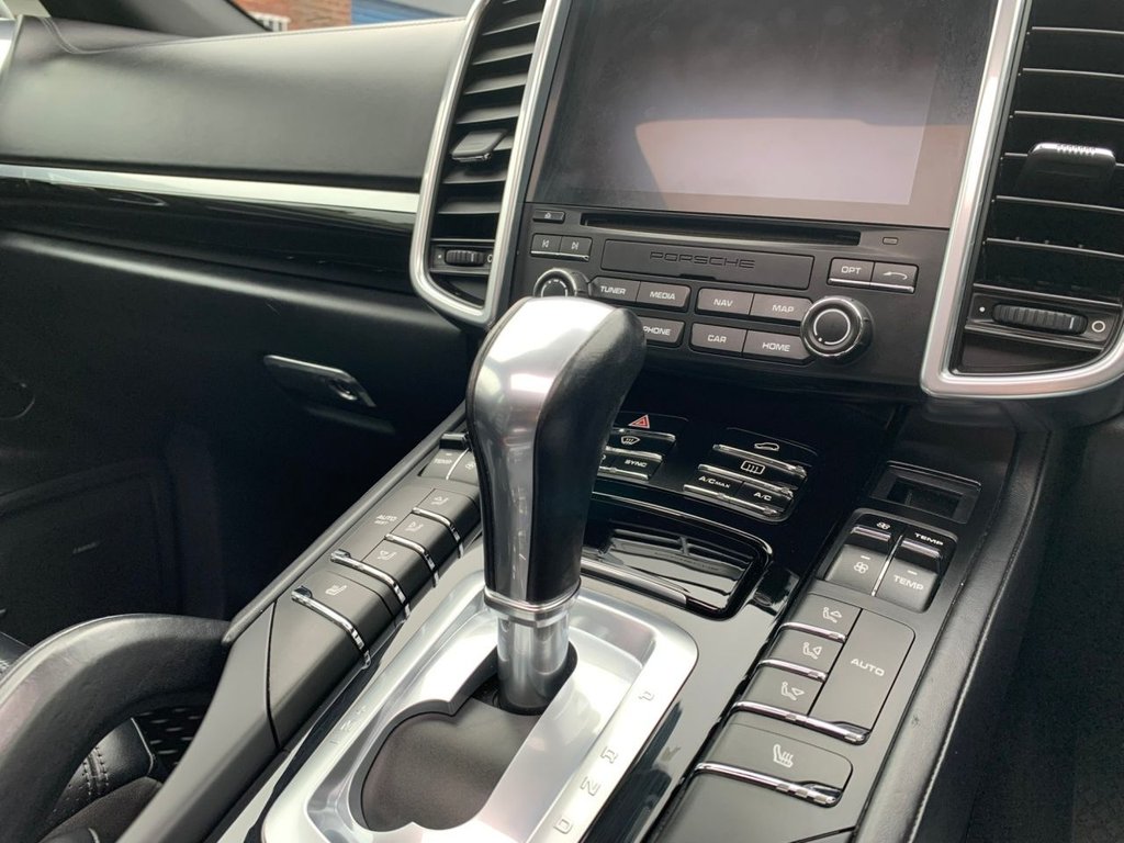 Used Porsche Cayenne 2017 for sale - 77293284: Photo 23