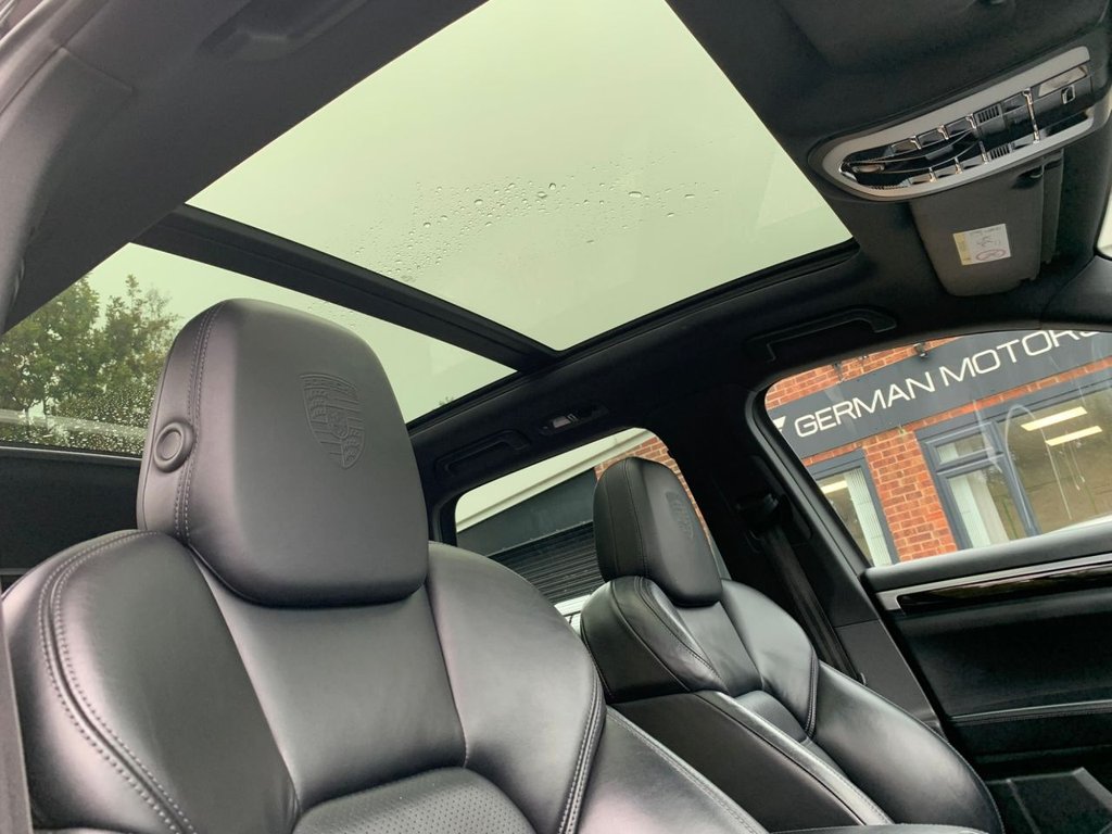 Used Porsche Cayenne 2017 for sale - 77293284: Photo 26