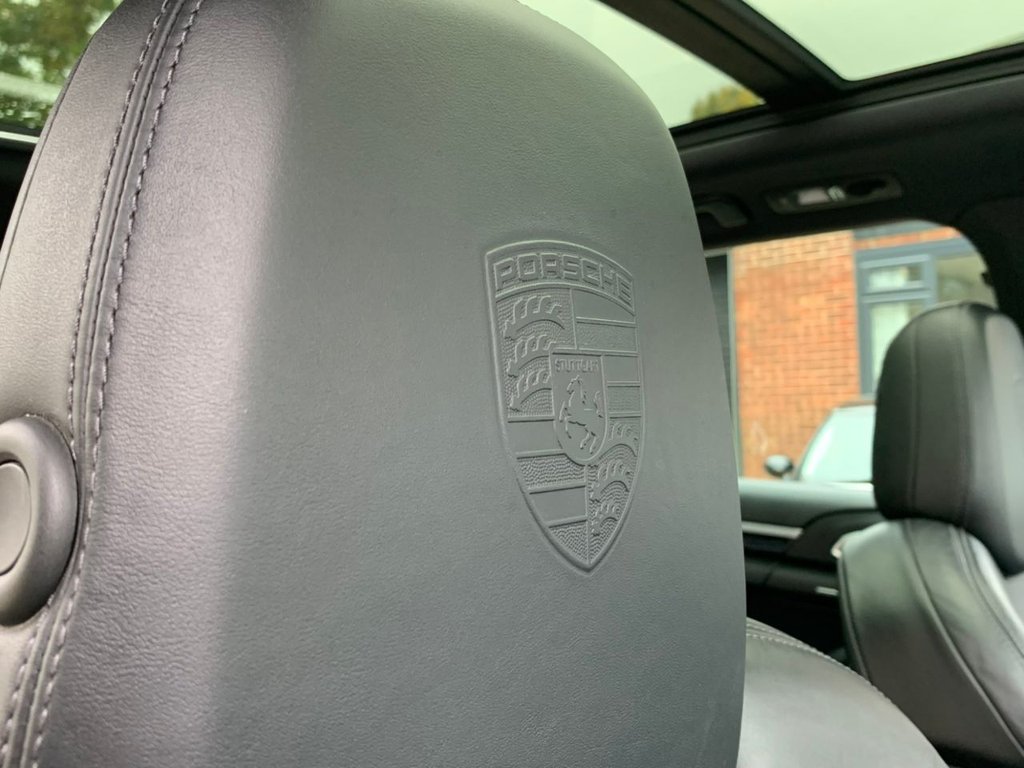 Used Porsche Cayenne 2017 for sale - 77293284: Photo 37