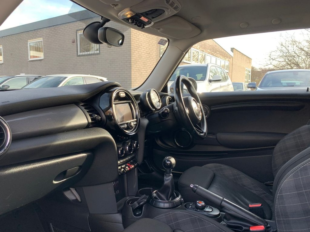 Used MINI Hatch 2017 for sale - 77660174: Photo 18