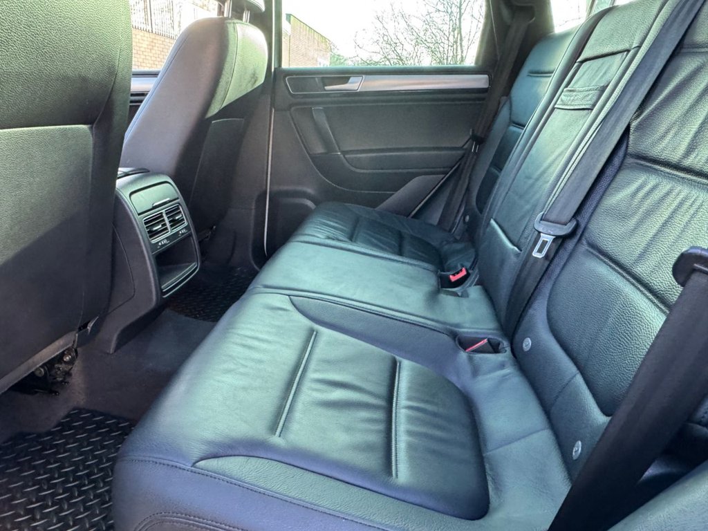 Used Volkswagen Touareg 2015 for sale - 77360145: Photo 21