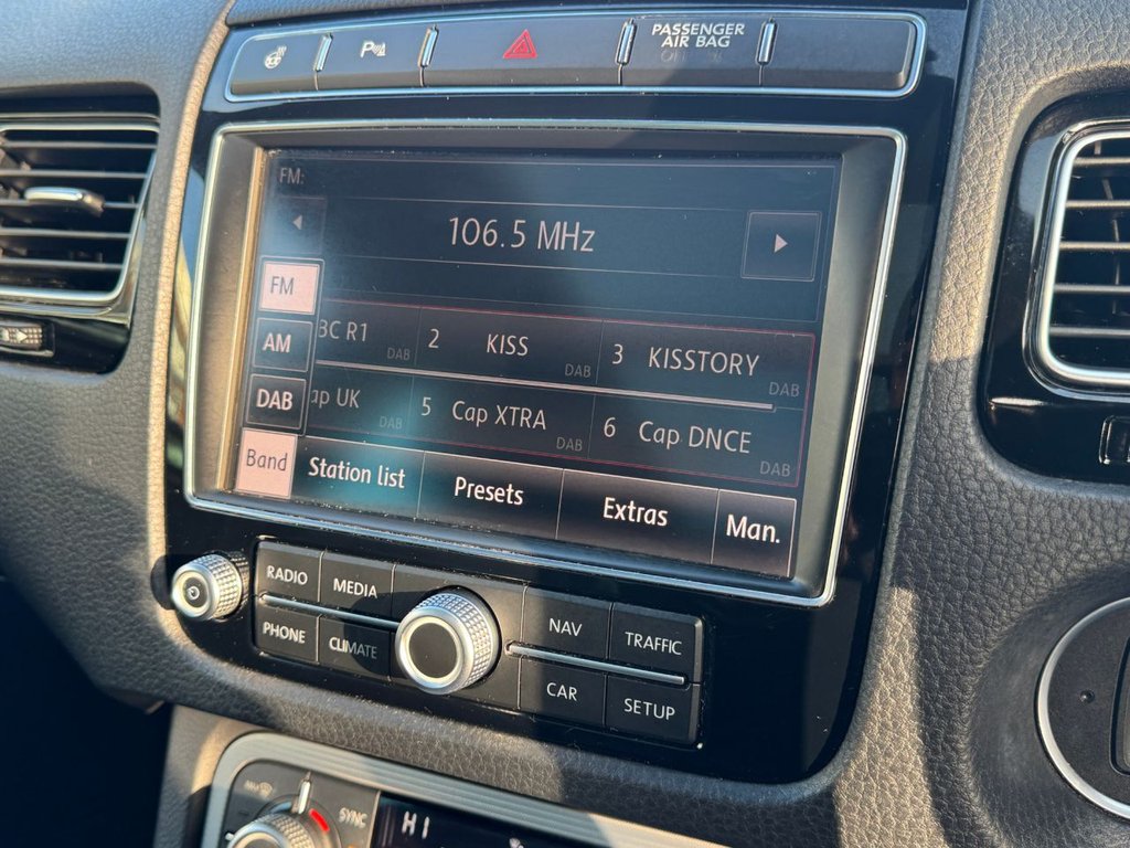 Used Volkswagen Touareg 2015 for sale - 77360145: Photo 27