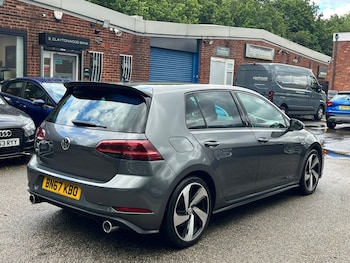 Used Volkswagen Golf 2017 for sale - 78811216: Photo
