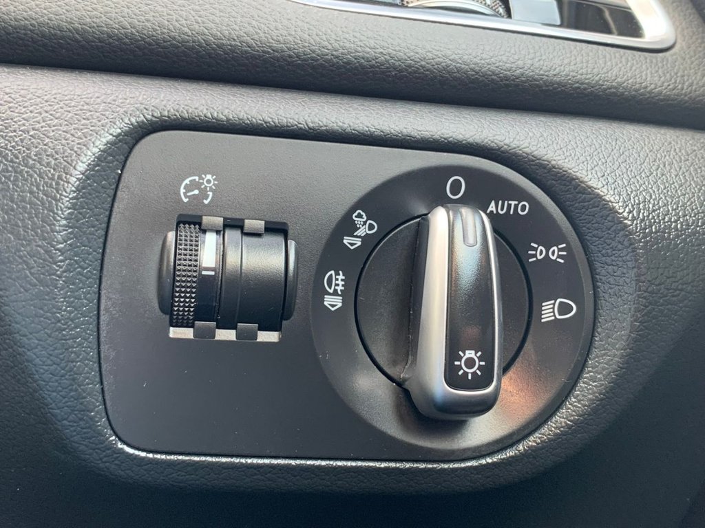 Used Audi Q3 2018 for sale - 77765659: Photo 38