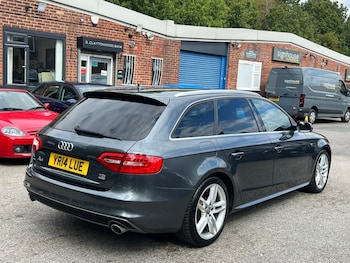 Used Audi A4 2014 for sale - 79607798: Photo