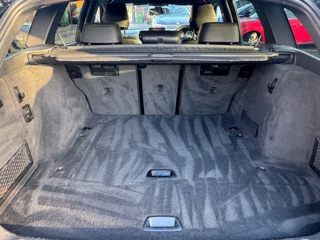 Used BMW 3 Series 2018 for sale - 77010124: Photo 32