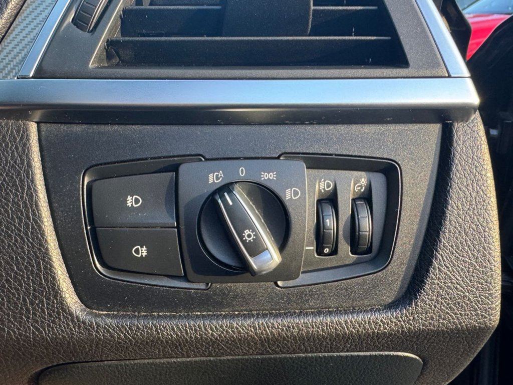 Used BMW 3 Series 2018 for sale - 77010124: Photo 35