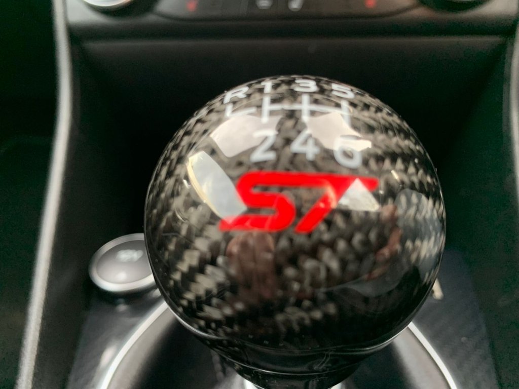 Used Ford Fiesta 2019 for sale - 76798229: Photo 27