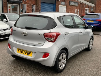 Used Hyundai i10 2014 for sale - 77621595: Photo