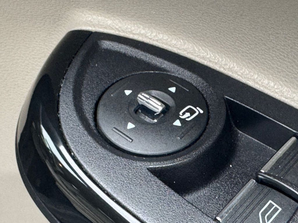 Used Ford B-MAX 2013 for sale - 77470546: Photo 29