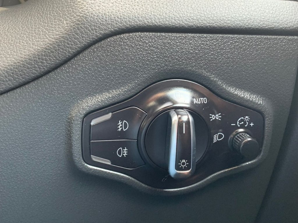 Used Audi Q5 2015 for sale - 77673578: Photo 33