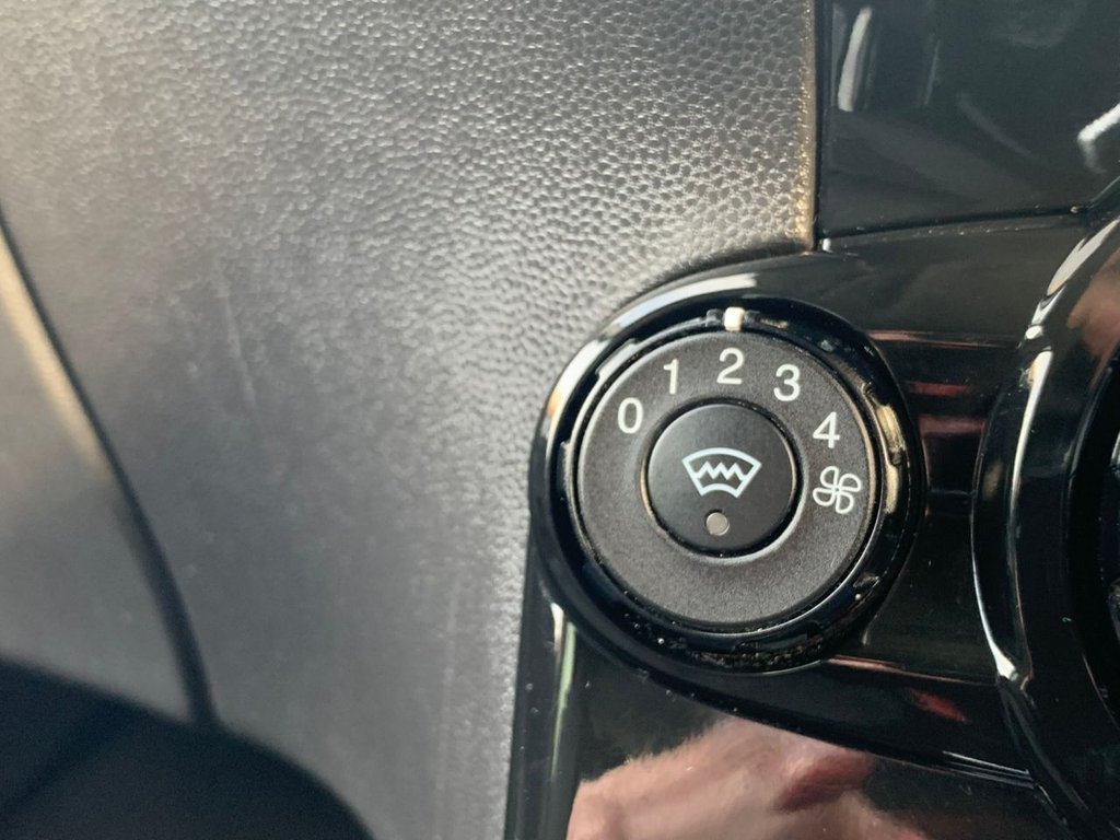 Used Ford Fiesta 2013 for sale - 77594133: Photo 26