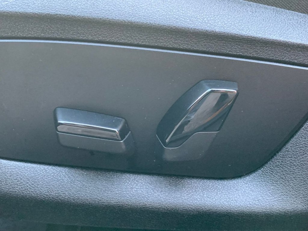 Used BMW 5 Series 2019 for sale - 76914787: Photo 34