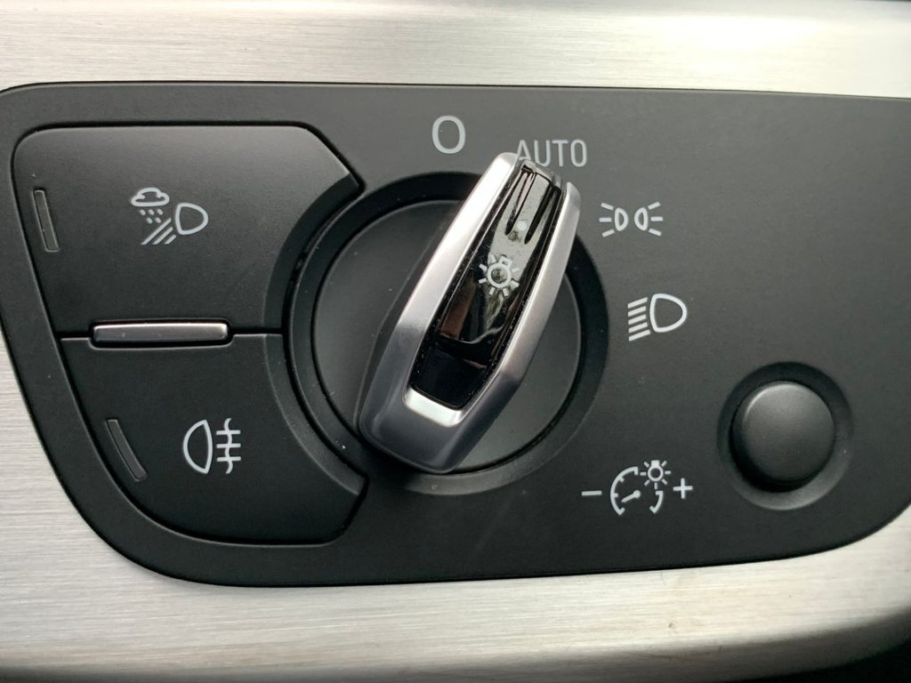 Used Audi A4 2017 for sale - 76797674: Photo 35