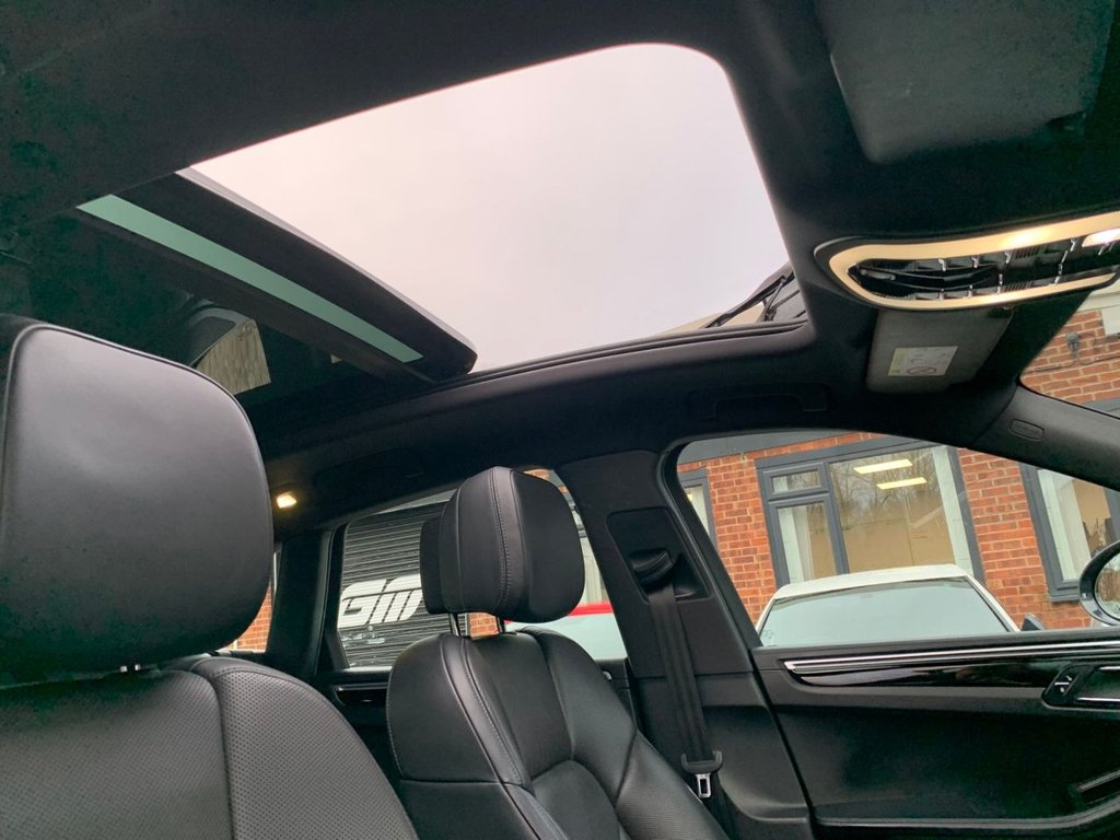 Used Porsche Macan 2016 for sale - 77133339: Photo 26